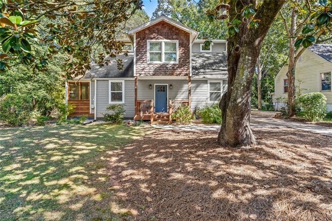 Primary Photo - 1552 Belmont Ave SW