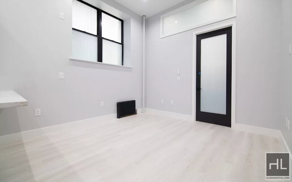 Building Photo - Stanton Street