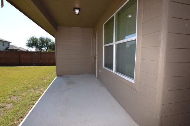 Building Photo - 15525 Gray Catbird