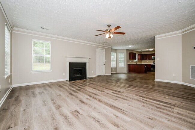 Building Photo - 223 Millstone Dr