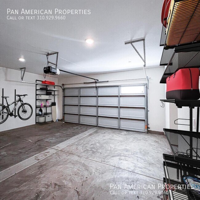 Building Photo - 1033 S Montebello Blvd