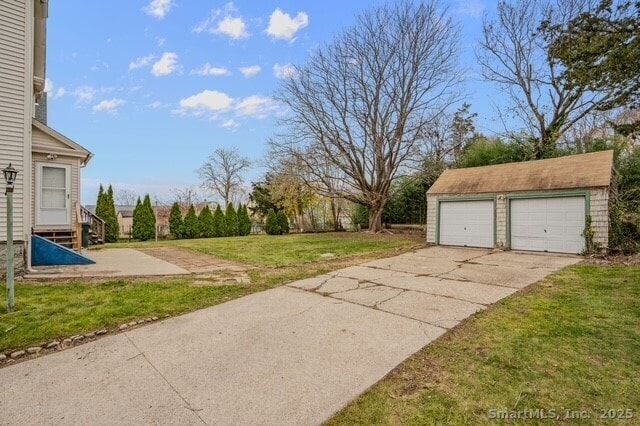 Building Photo - 245 Willetts Ave