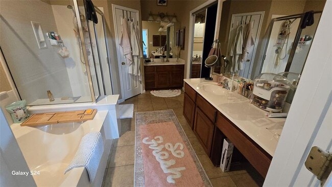 Building Photo - 2108 Tattler Dr