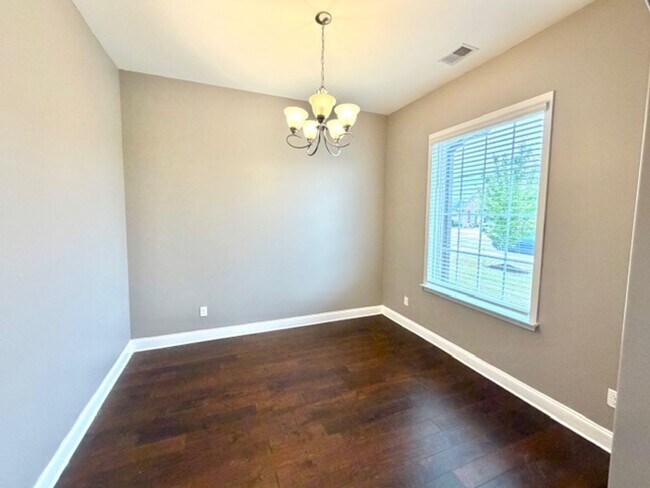 Building Photo - DarwoodDrive6321