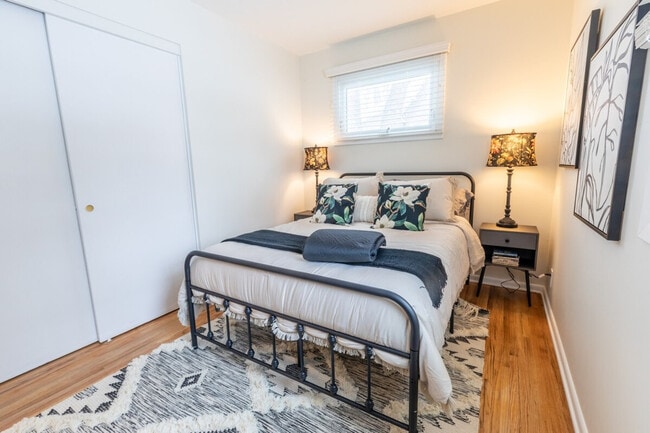 Building Photo - 17035 9th Ave N