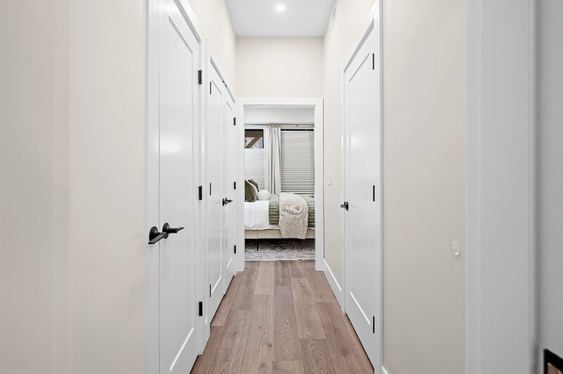 Building Photo - 414 Main St