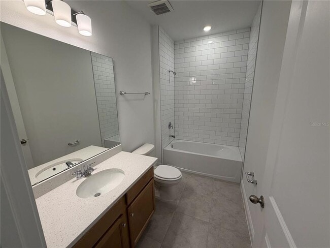 Building Photo - 2184 Axel St