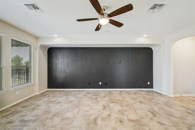 Building Photo - 7904 Gato Ln