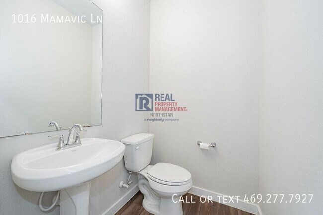 Building Photo - 1016 Mamavic Ln