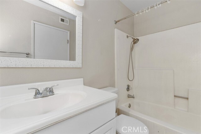 Building Photo - 474 Armitos Pl