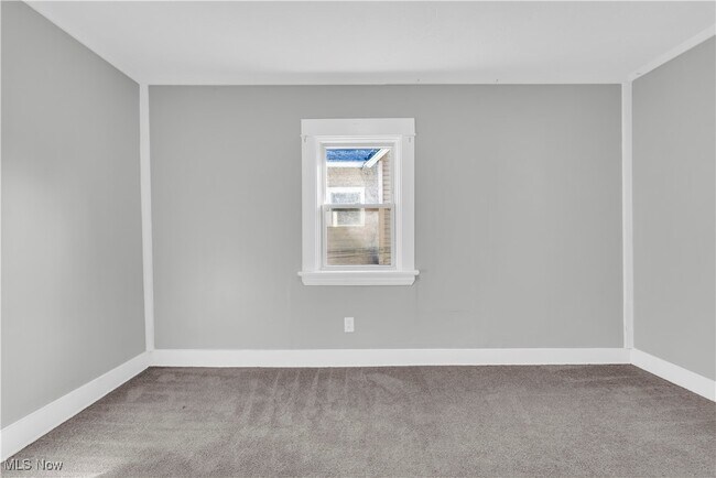 Building Photo - 3118 W 30th St