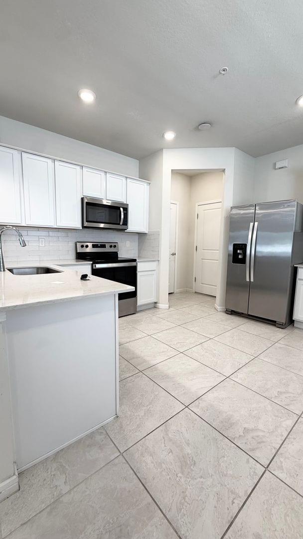 Building Photo - Grayson Square