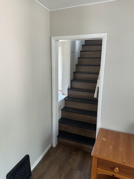 Building Photo - 109 E. 15th Street