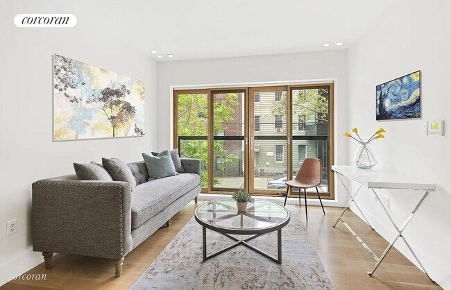 Building Photo - 289 Devoe St