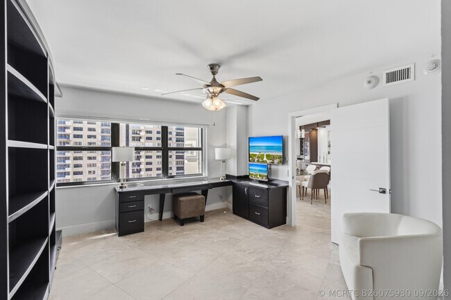 Building Photo - 5100 N Ocean Blvd