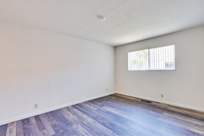Building Photo - 3484-3486 Angelina Dr