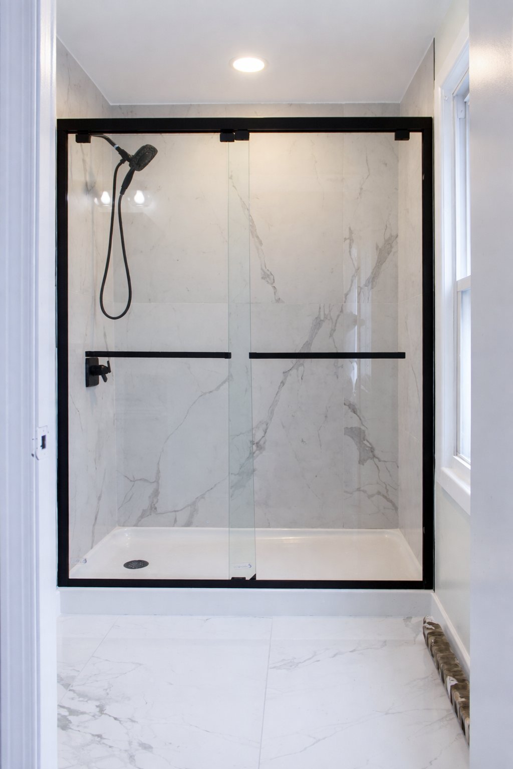 Building Photo - 651 Quinnipiac Ave