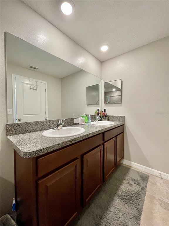 Building Photo - 9767 Mulberry Marsh Ln