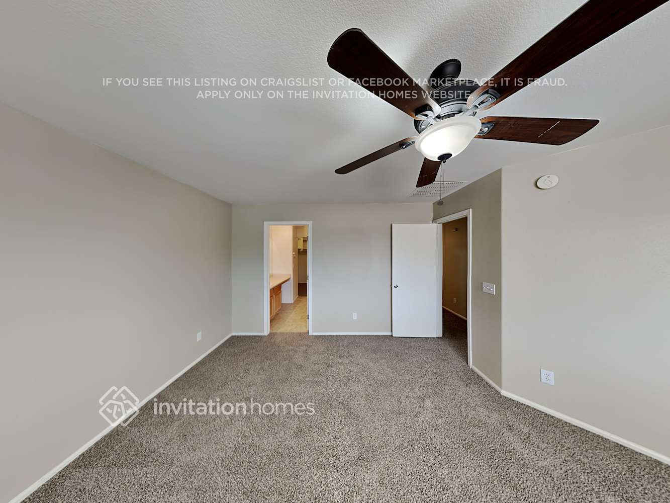 Building Photo - 166 W Brangus Way