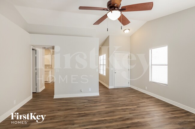 Building Photo - 3717 W Tierra Buena Ln