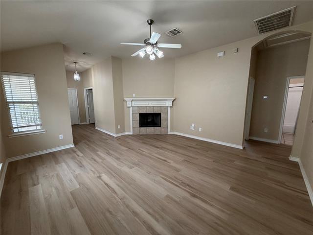 Building Photo - 1525 Cherokee Rose Trail