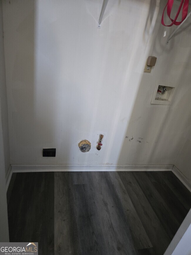 Building Photo - 2748 Abby Brooke