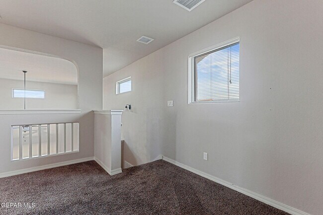Building Photo - 14933 Jerry Armstrong Ct