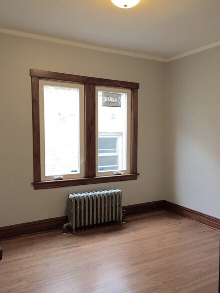 Building Photo - 1846 Wesley Ave