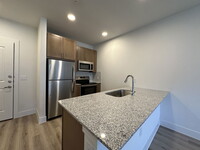 Building Photo - 341 E Virginia St