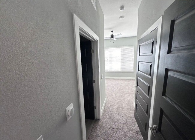 Building Photo - 5005 E Parmer Ln