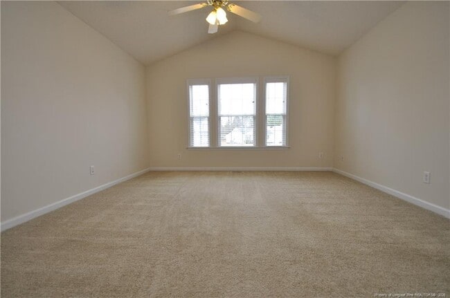 Building Photo - 701 Kavkaz St