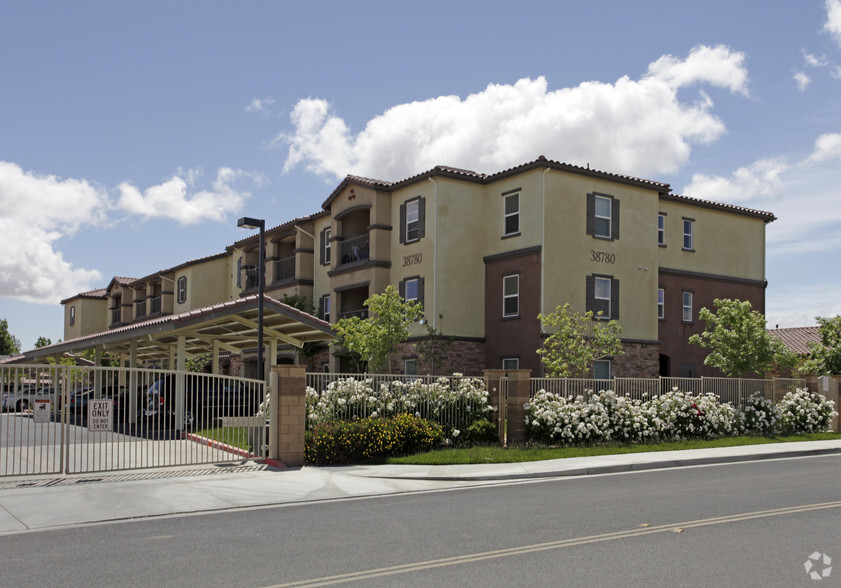 Building Photo - Desert Senior Living