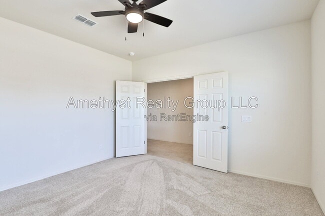 Building Photo - 24642 W Flores Dr