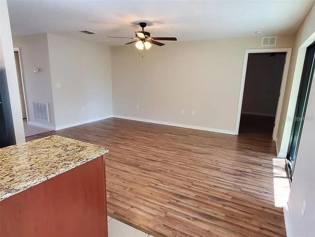 Building Photo - 4567 Barbuda Dr