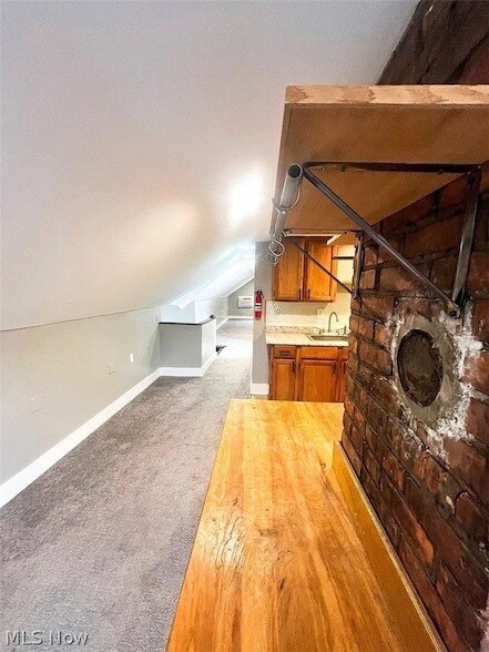 Building Photo - 1304 W 64th St