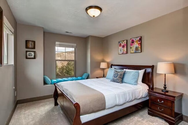 Building Photo - Spacious, Furnished Home Located at The Retreat at Jordanelle