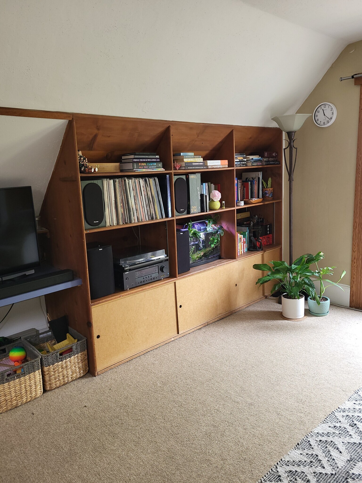 2nd floor Living room - 336 S Washington St