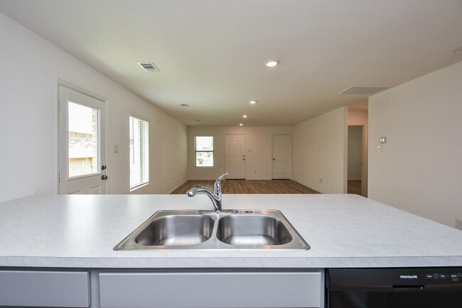 Building Photo - 26627 Wilderye Cv Ln