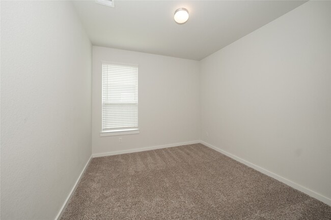 Building Photo - 782 Dewberry Rd