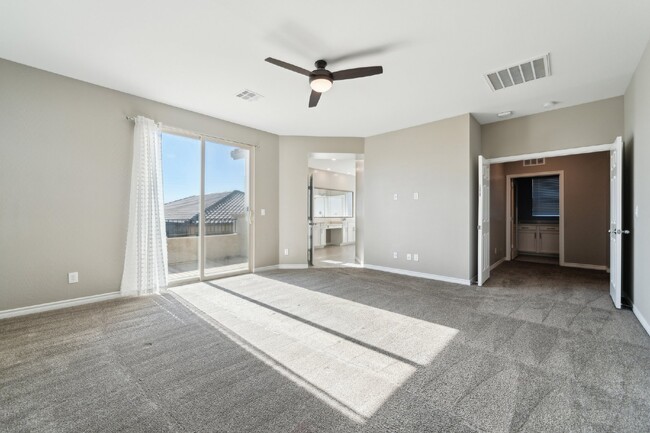 Building Photo - "Spacious 4-Bed Oasis in Las Vegas: Granit...