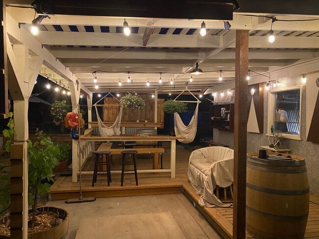 Primary Photo - $1795 Butler & Orange, Charming 2 Bed with...