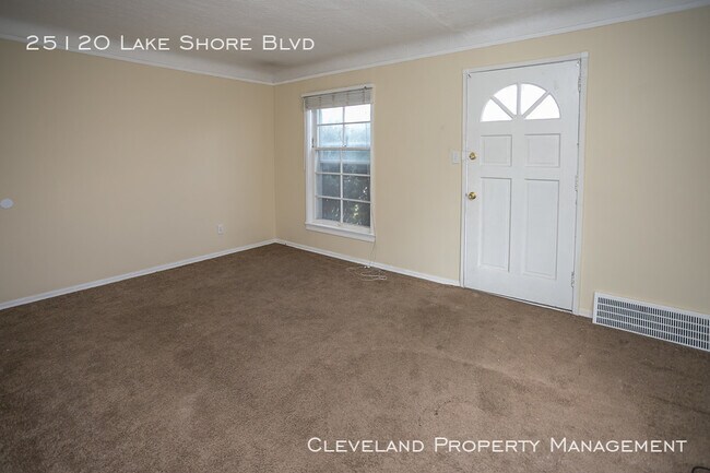 Building Photo - Solid Brick Duplex