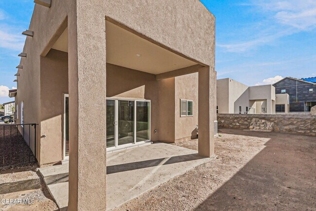 Building Photo - 13349 Cinderford Ave