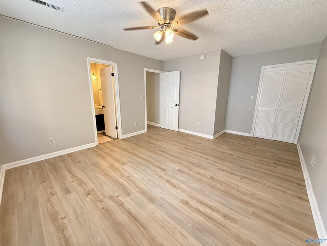 Building Photo - 14011 Mariellen Rd SW