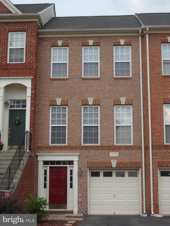 Building Photo - 24673 Nettle Mill Square