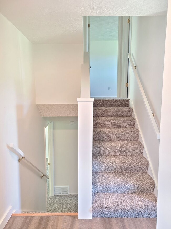 Building Photo - $2,400.00 - 4 Bed / 2 Bath Home in Upper South Hill with Large Backyard