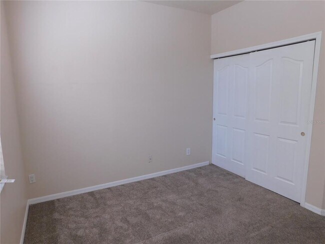 Building Photo - 6624 Waterton Dr
