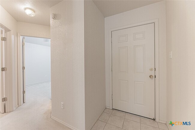 Building Photo - 4409 Bowles Dr