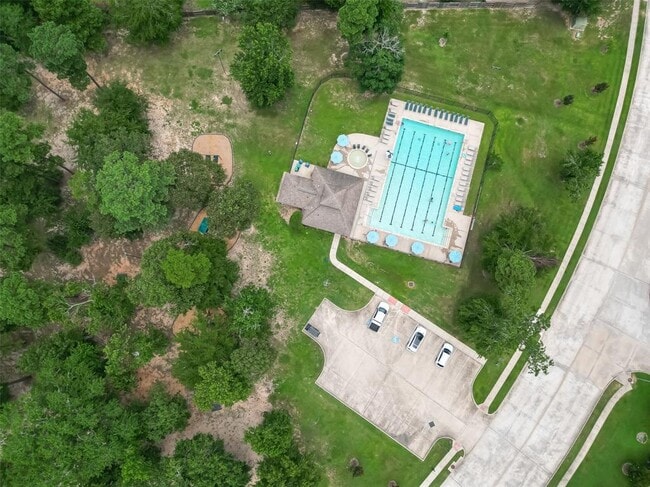 Building Photo - 957 Firthwood Ln