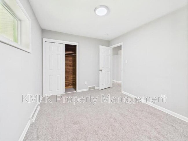 Building Photo - 2644 Kilgore St